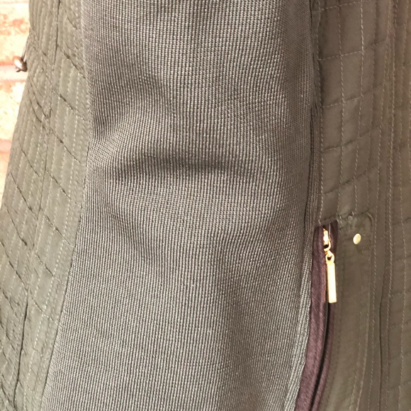 Weatherproof Quilted Jacket - Picture 4 of 6